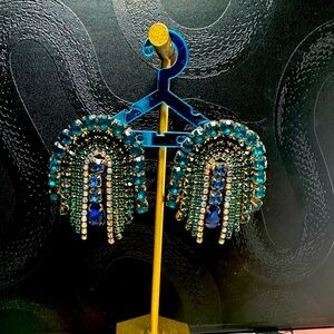 Feed Me Gems Peacock Blues